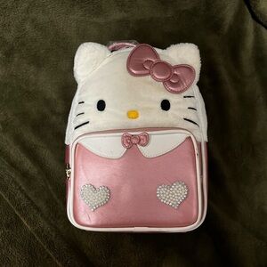 NWT Her Universe x Hello Kitty Sanrio Rhinestone BLING Fuzzy Mini Backpack
